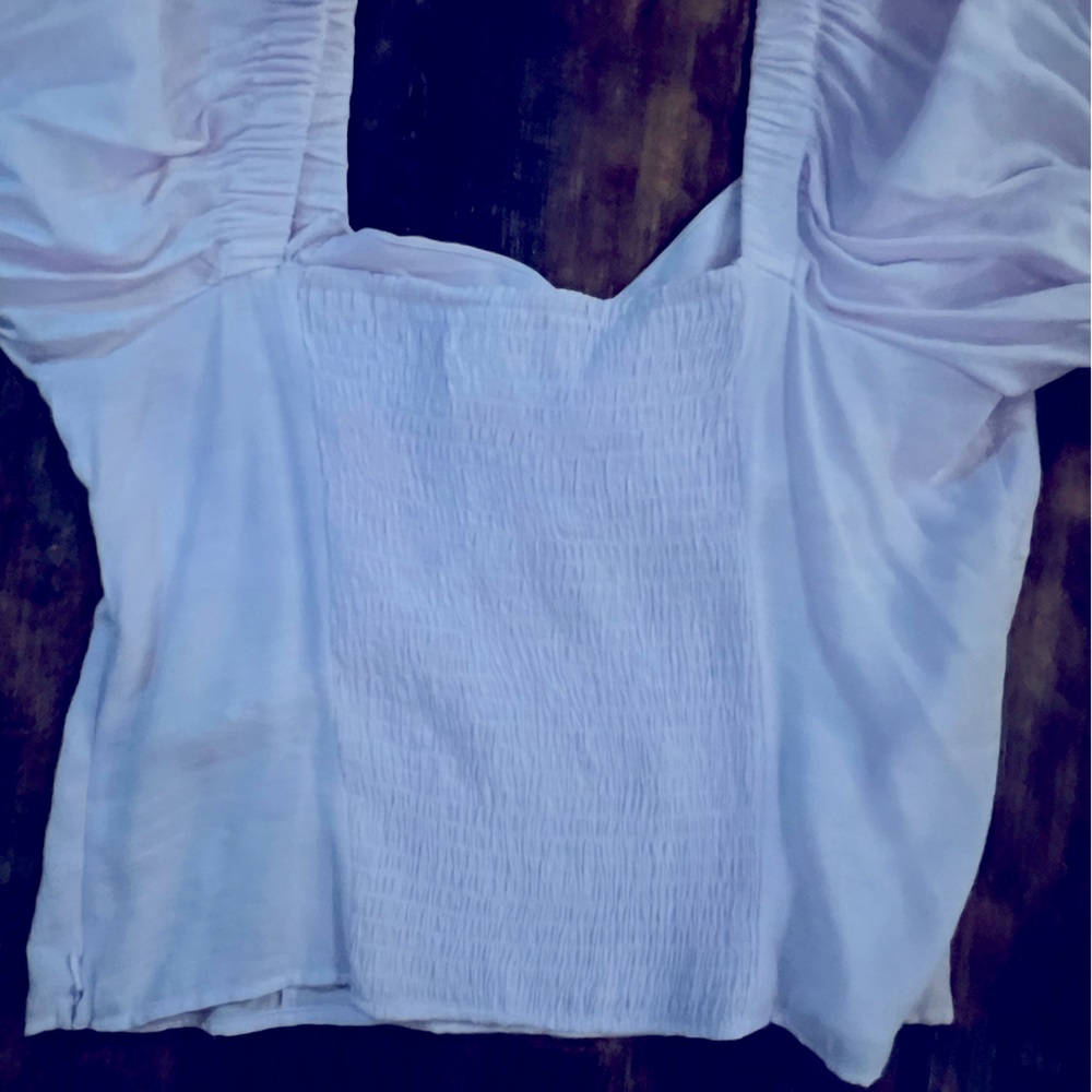 Nine West peasant blouse NWOT size XL cropped at waste, can be worn off shoulder